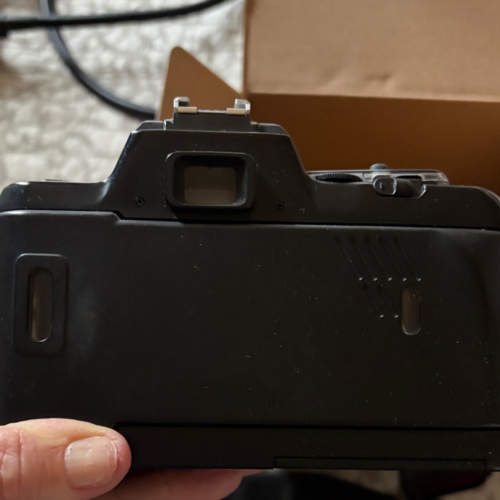 Nikon Film Camera - Picture 5 of 7